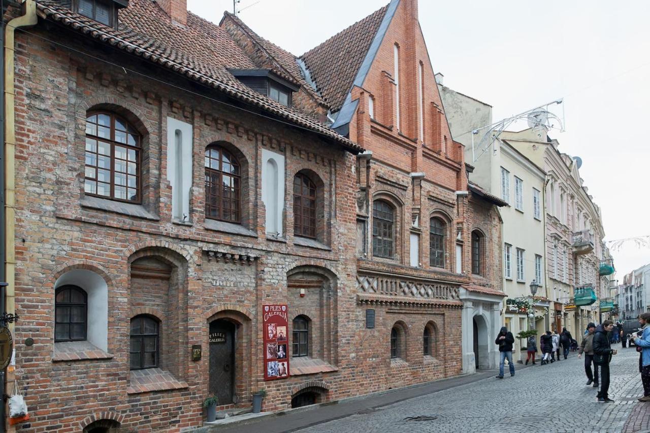 Cozy Apartment In Gothic Style House In The Heart Of The Old Town Wilna Exterior foto
